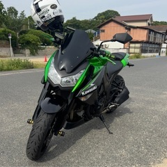 Kawasaki　Z1000  の画像