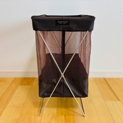 手荷物収納ボックス「折り畳みタイプ」の画像