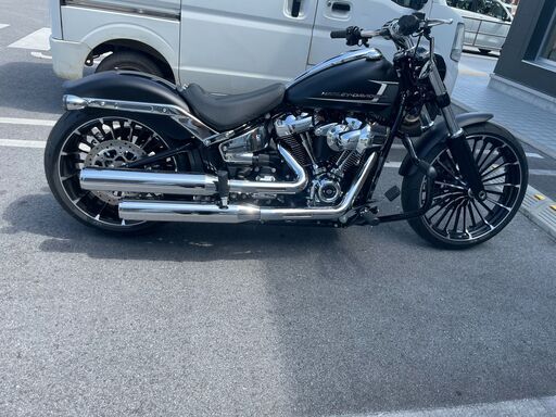 ハーレーブレイクアウト 2023年式 FXBR 希少なブラックデニム