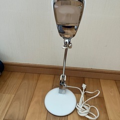 スワン電器　デスクライトの画像