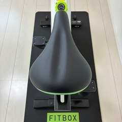 『値引中』FIT BOX &   専用マットの画像