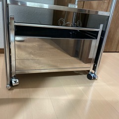 コンセント4口付き　 ステンレス製キッチンボードの画像