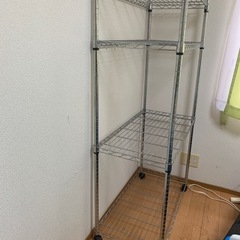 スチールラックの画像