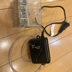 水槽とエアポンプ、ロカボーイ等まとめ売りの画像