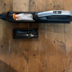 アイリスオーヤマ　スティッククリーナー　SBD-75-B 2021年製　掃除機の画像