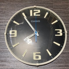 【お話中】カシオ　掛け時計　丸型　電波時計　CASIO radio wave wall clock 　IQ-COM02の画像