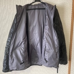 UNIQLO ダウンジャケットの画像