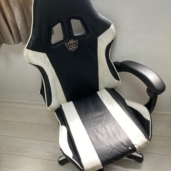 ゲーミングチェア　ジャンクの画像