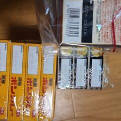 各種レトルトカレーの画像