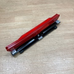 三角停止板ゾルべサインの画像