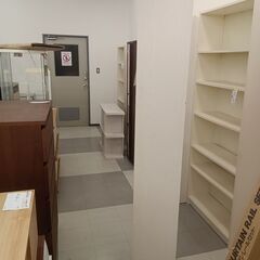 ★リユースのサカイ千葉中央店★期間限定割引有 収納家具  H202×D29×W44 クリーニング済み TC4324の画像