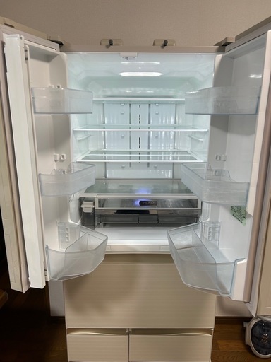 冷蔵庫　東芝　551L 2018年製　観音開きドア