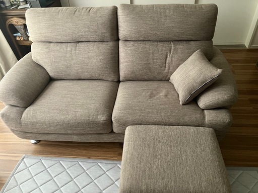 三人掛けソファ＋オットマンセット