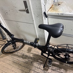 DAHONの折りたたみ自転車、VITESSE ブラックの画像
