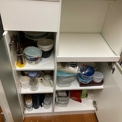 食器棚＆キッチンファニチャーの画像