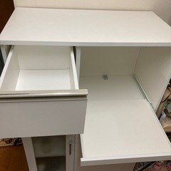 食器棚＆キッチンファニチャーの画像
