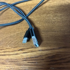 Anker製のワイヤレス充電器の画像