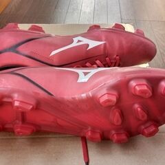 （ほぼ新品同様）ミズノ製サッカースパイク 26㎝ の画像