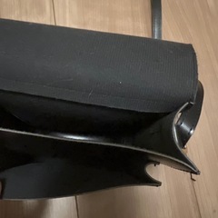 【未使用に近い】ブラックショルダーバッグ フラップ付きの画像
