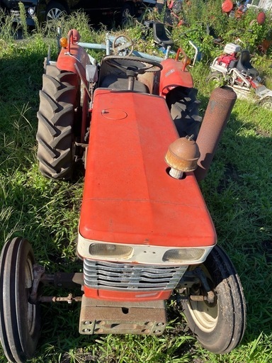 ヤンマー YANMAR トラクター YM2700 2WD ディーゼル 動作OK 引取限定 ヤンマー YANMAR トラクター YM2700 2WD ディーゼル 動作OK 引取限定