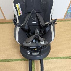 チャイルドシート エールベベ クルット3iの画像