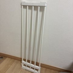 突っ張り棚の画像