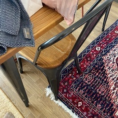 テーブル　椅子2の画像
