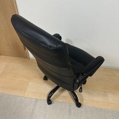 オフィスチェアの画像