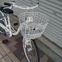 GlRLS LABO[ガールズラボ]22吋 子供自転車(女子向き) 変速なし/LEDオート/ホワイトの画像
