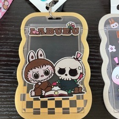 101🐰LABUBUラブブ。カードケース1つ¥600の画像