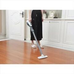 BLACK+DECKER リチウムスティッククリーナーの画像