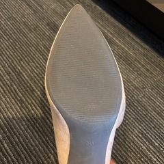 試着のみ　24.5　新品同様　パンプスの画像