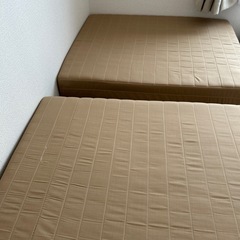 セミダブルベッドの画像