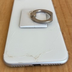 iPhone SE第二世代の画像
