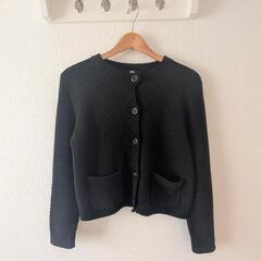UNIQLO ニットショートジャケット Mサイズ ブラックの画像