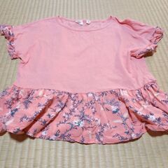 キッズ　Tシャツ　１３０ の画像