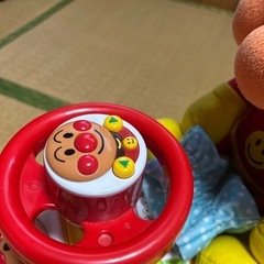 アンパンマン　乗り物　美品　アンパンマンぬいぐるみ付きの画像