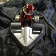 ティファール掃除機 エアフォース・コンパクト サイクロン no.bag 充電アダプター付 中古動作品 取りに来ていただける方受け渡し日時自由の画像