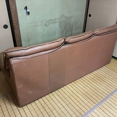 3人掛けソファレザーの画像