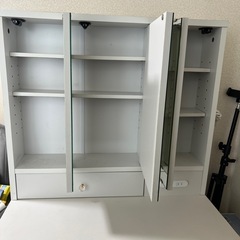 ドレッサー
の画像