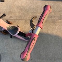 225　GLOBBER グロッバー キックボード ピンク三輪車子供用 1歳　手押しの画像