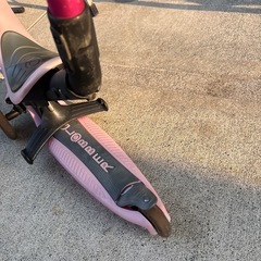 225　GLOBBER グロッバー キックボード ピンク三輪車子供用 1歳　手押しの画像