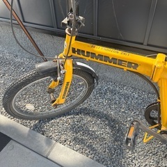 折りたたみ自転車の画像