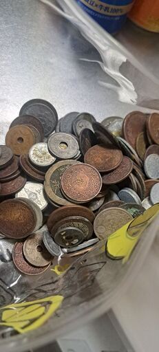 お早めにm(_ _)m古銭いっぱいいろいろ