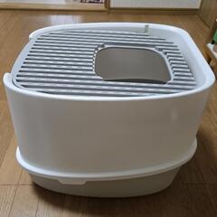 【USED】猫トイレ（固まる砂用、システムトイレではありません）の画像