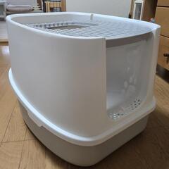 【USED】猫トイレ（固まる砂用、システムトイレではありません）の画像
