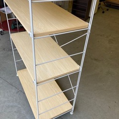 【kj184】美品 人気の無印良品 ステンレスユニットシェルフ 4段 高さ120cm 収納棚 オープンキャビネット ナチュラル　検)一人暮らし　ファミリー　冷蔵庫　洗濯機　オフィス　事務　テーブル　ラック　収納　家具　ソファ　キッチンの画像