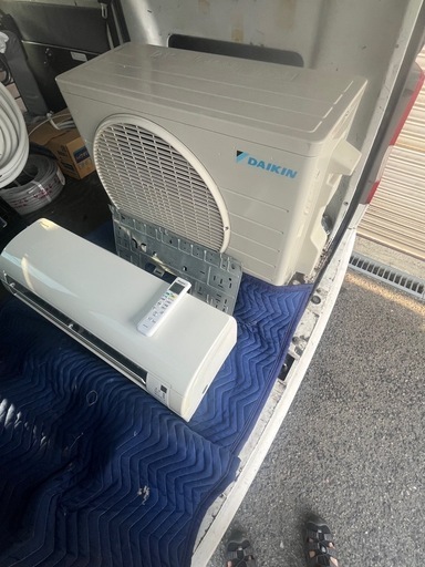 2020年製ダイキン　12畳用エアコン取付込‼️
