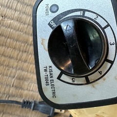8月31日日曜日に取りに来てくれる方限定で格安です　電気鍋の画像
