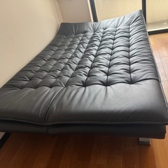 ソファベッドを譲ります。
の画像
